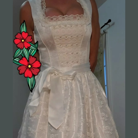Hochzeit Wedding Dirndl - Picture 1 of 8